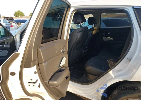 2020 Acura Rdx Technology Package z USA, uszkodzony, nr VIN 5J8TC2H57LL021027